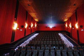 Cinemark Pier 21